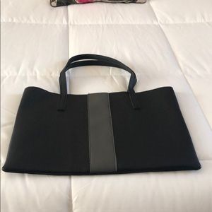 Vince Camuto Vegan Tote🍃